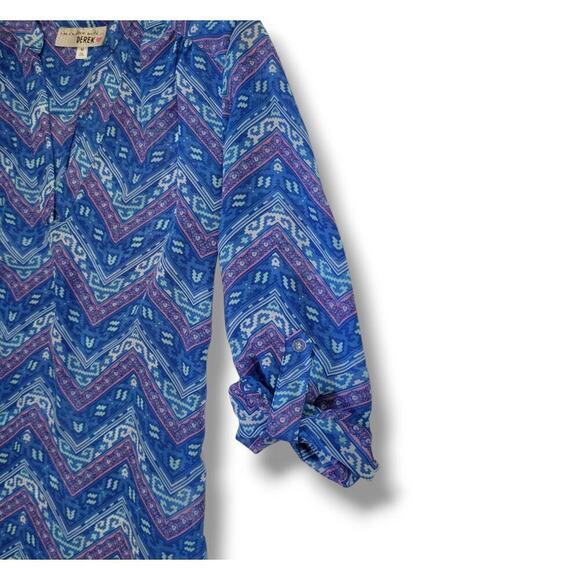 Derek Heart Women’s Blue Chevron Semi-Sheer V-Neck Long Sleeve Blouse | Size M - Picture 3 of 8